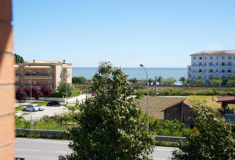 فندق Ristorante Anita