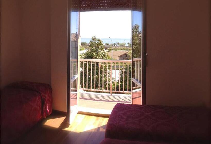 فندق Ristorante Anita