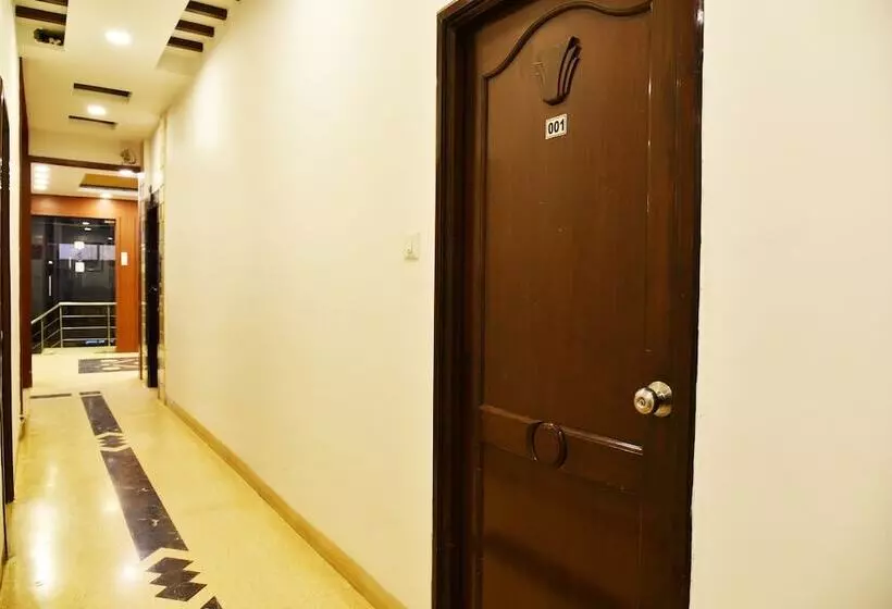 酒店 Sapphire Opposite Golden Temple