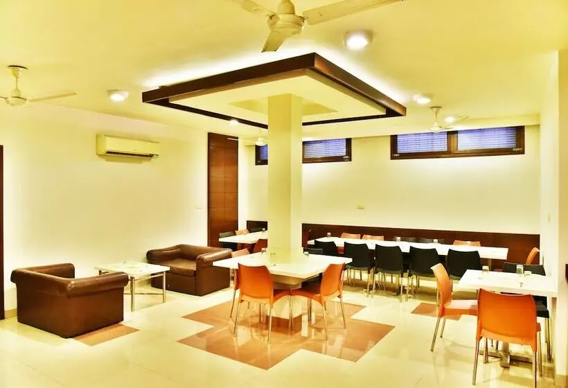 酒店 Sapphire Opposite Golden Temple