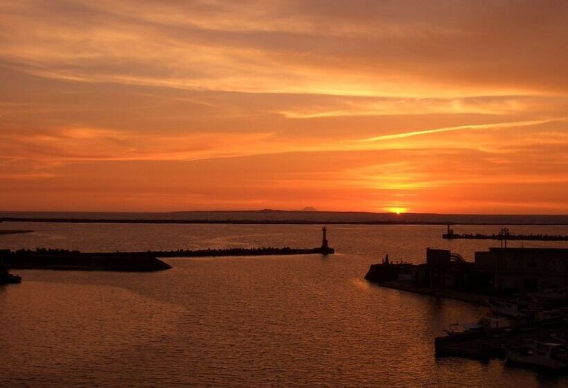 ホテル Tanegashima Araki