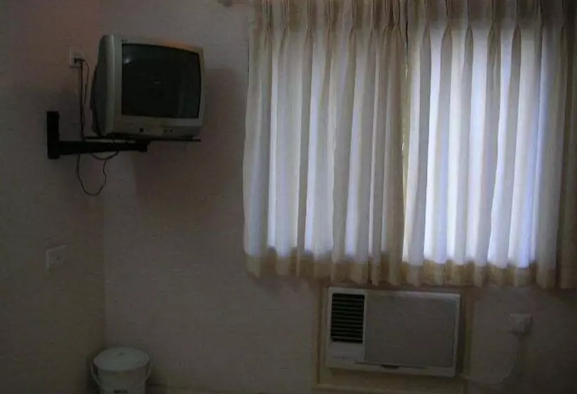 호텔 Tara International