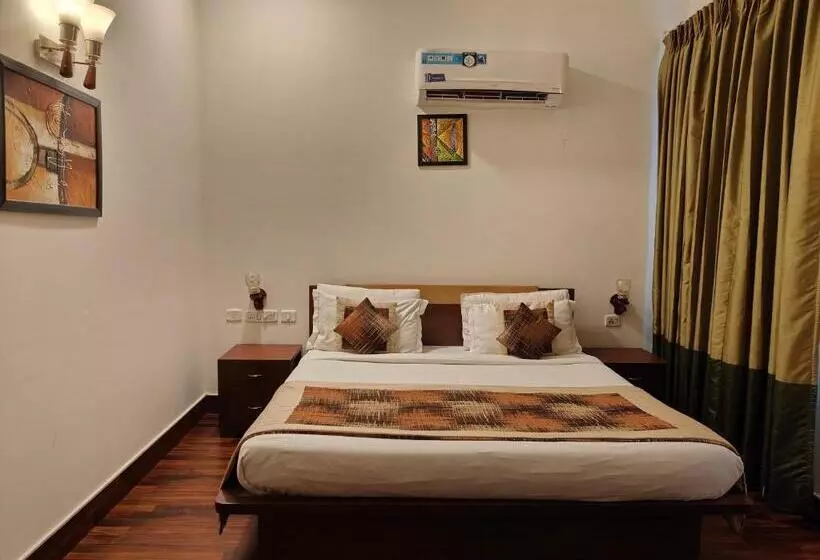 فندق Tavisha Villa