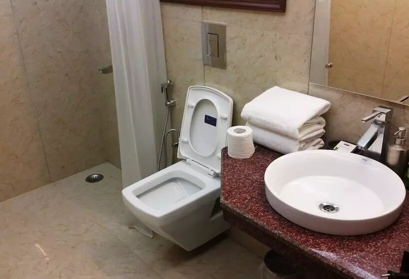 فندق Tavisha Villa