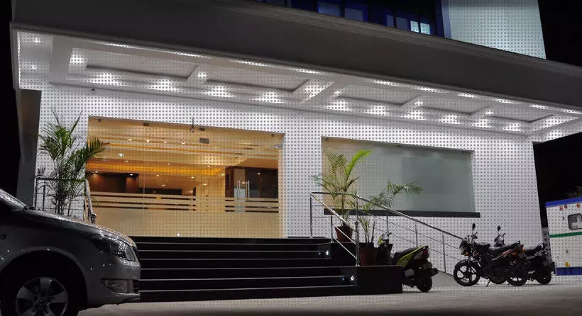 هتل Ungal Vasantabhavan