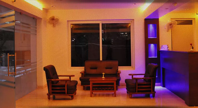 هتل Ungal Vasantabhavan