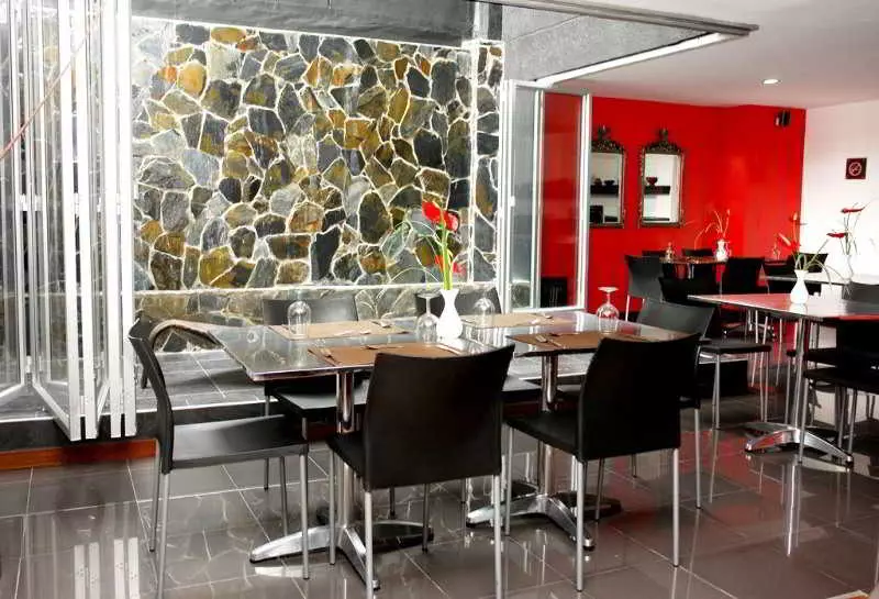 ホテル Zuldemayda