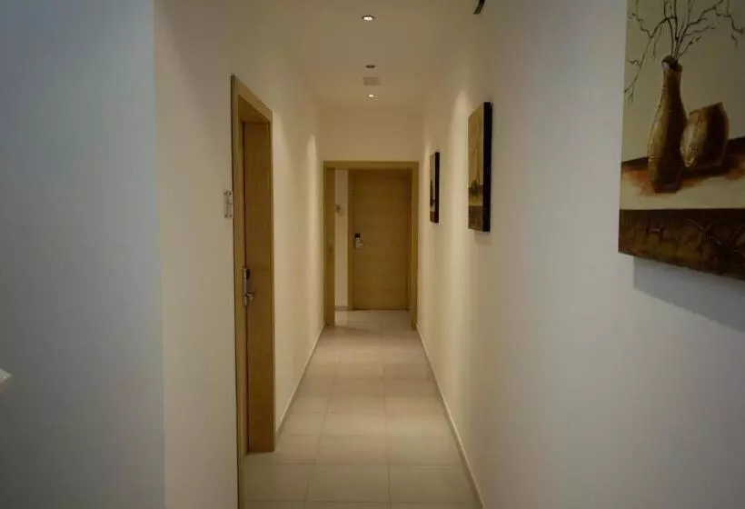 پانسیون Harbour Lodge