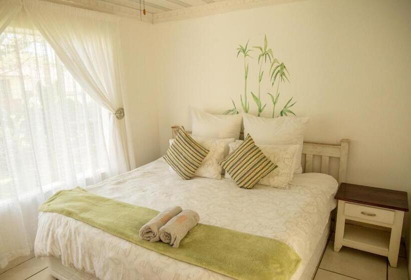 פנסיון Lincoln Cottages Bnb & Self Catering