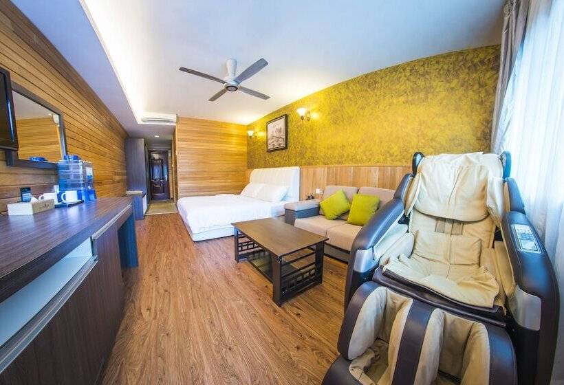 Summer Bay Resort Lang Tengah Island