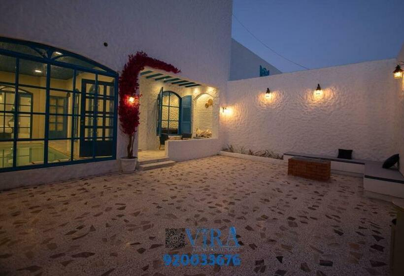 منتجع ولاونج فيرا Vira