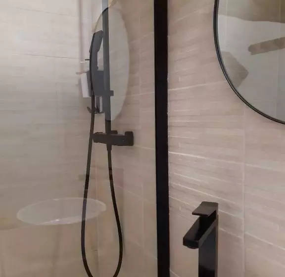 Aamiaismajoitus (B&B) Au Charme De L Eure