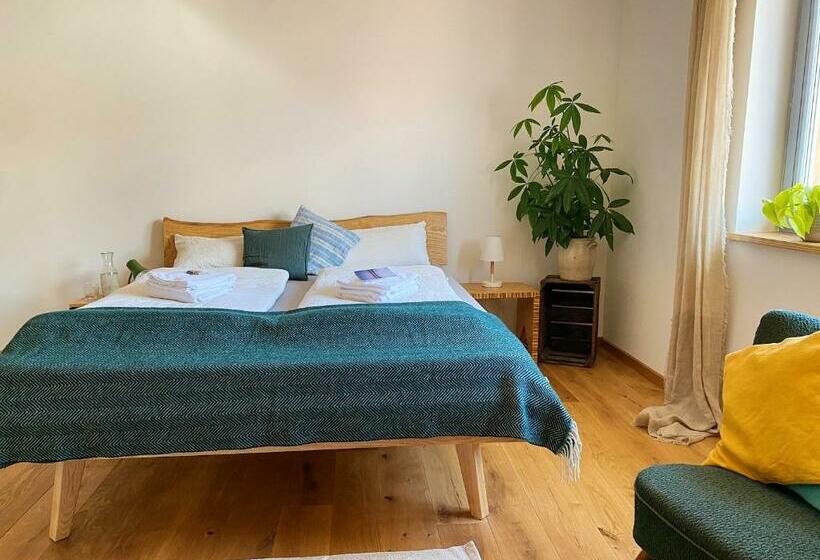 Bed and Breakfast Gasthaus Canow