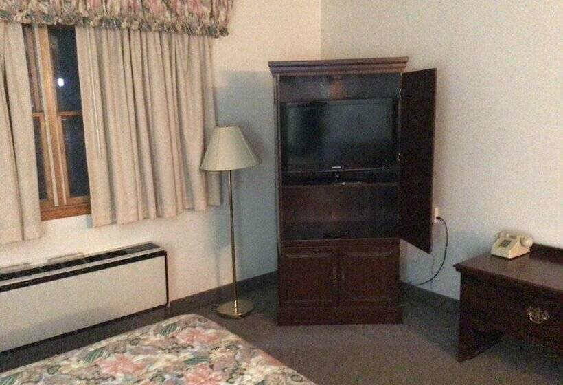 酒店 Colonial Brick Inn & Suites