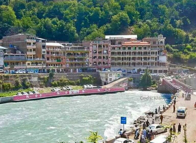 هتل Gulf And Restaurant