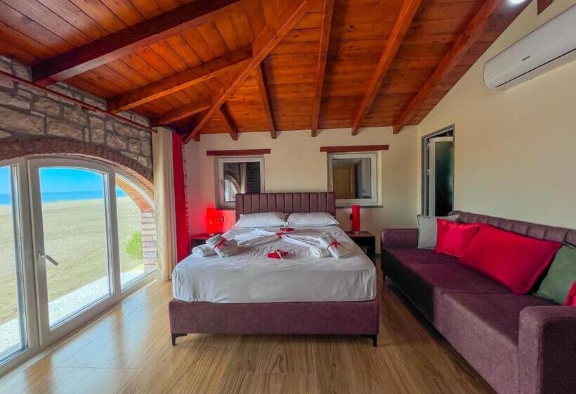 בית מלון כפרי Ibiza Resort