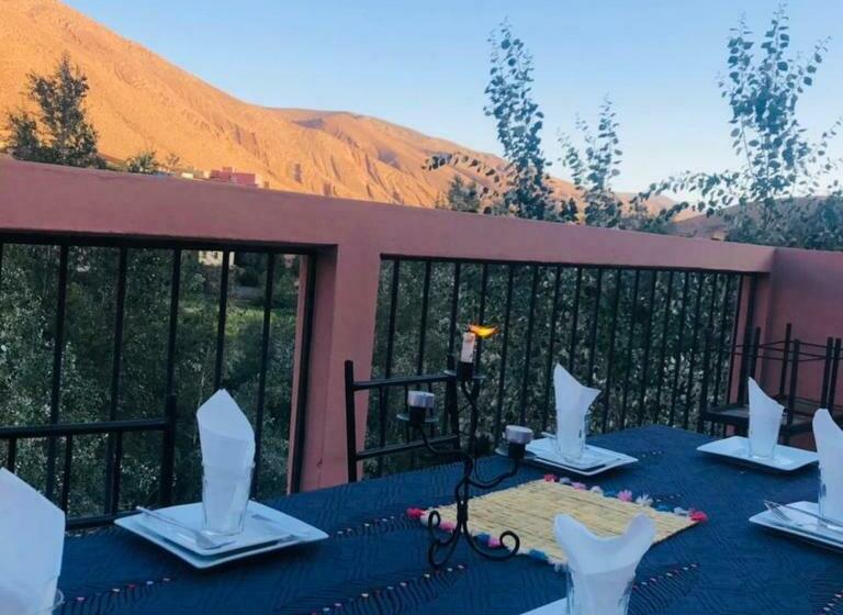مبيت وإفطار Auberge De La Rivière Du Dadès