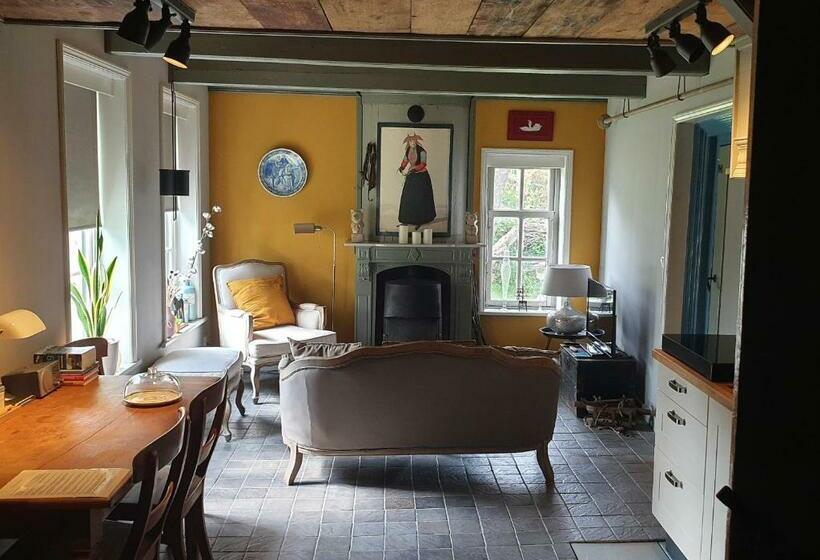 مبيت وإفطار Fakansjehus