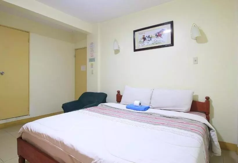 Golden Success Hotel Ii By Reddoorz