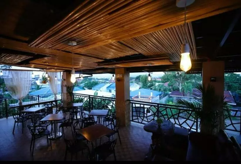 Hotelli Marco S Tourist Inn By Reddoorz