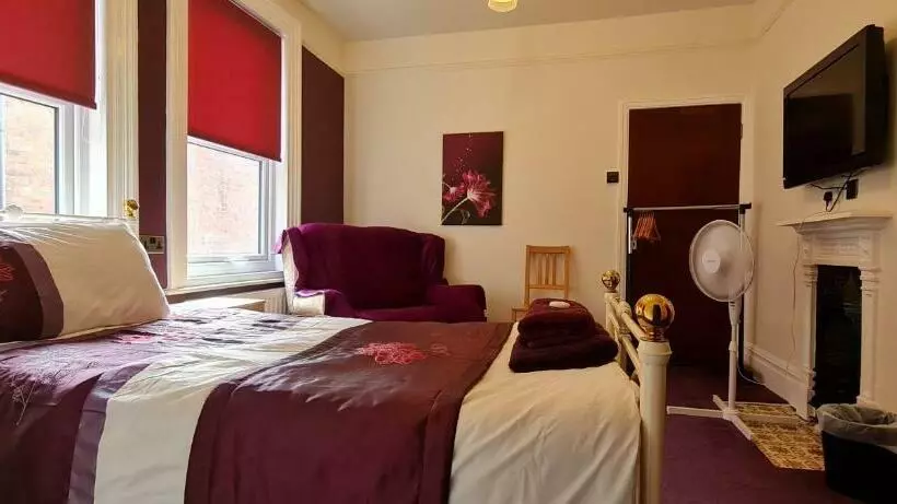 Majatalo Crittlewood Guest House