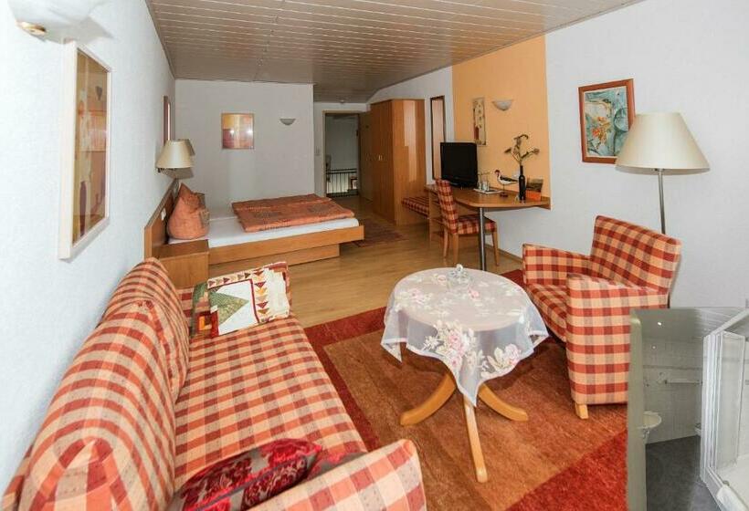 Пансион Gästehaus Schmitt