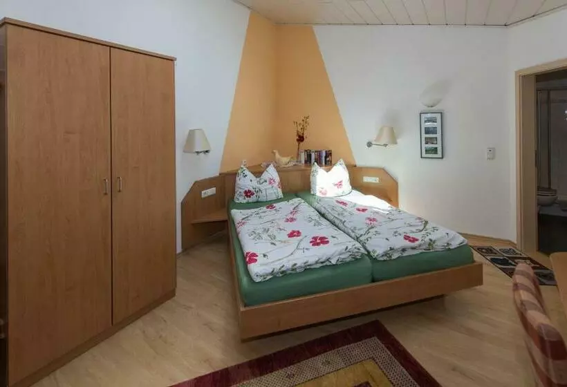 Majatalo Gästehaus Schmitt