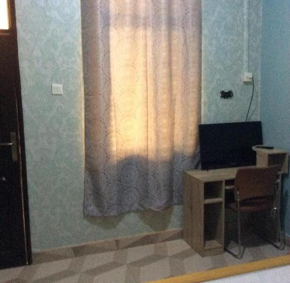 פנסיון Patayo Lodge