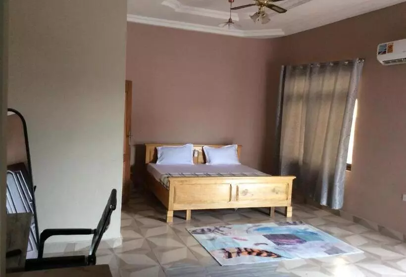 Majatalo Patayo Lodge