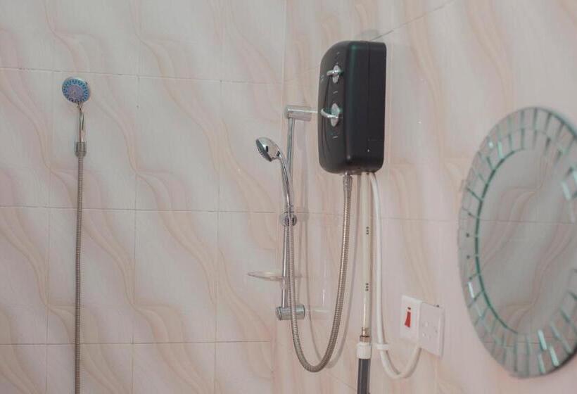 פנסיון Patayo Lodge