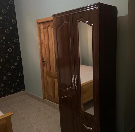 פנסיון Patayo Lodge