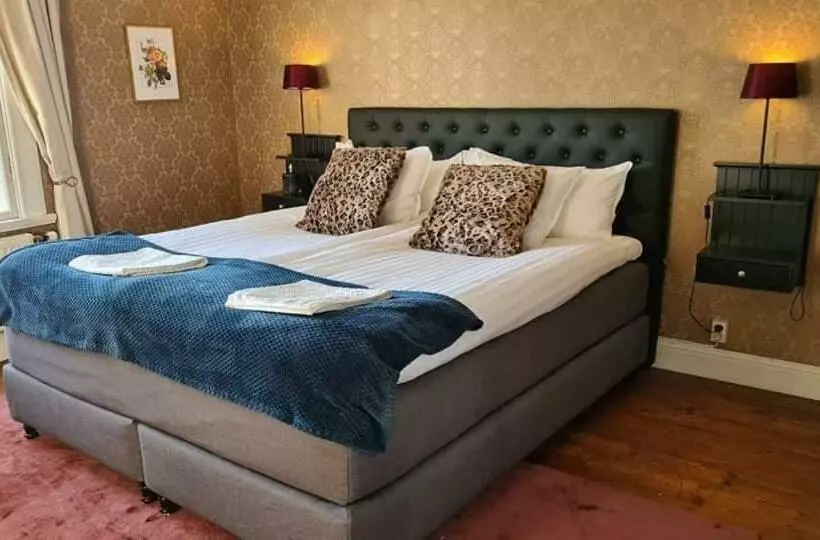 ベッドアンドブレックファースト Alstrums Gård