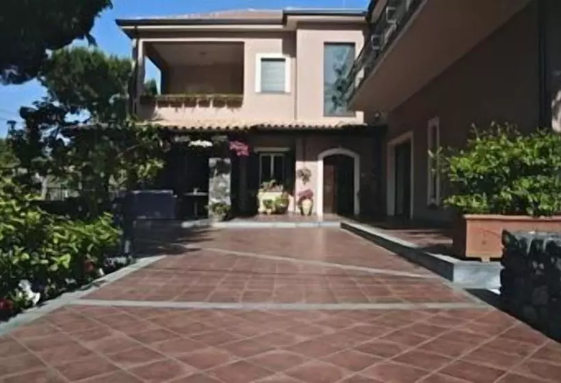 Nocleg ze śniadaniem Rosso Vulcano