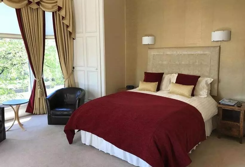 تختخواب و صبحانه Alba House