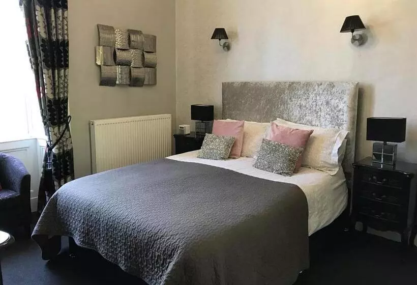 تختخواب و صبحانه Alba House