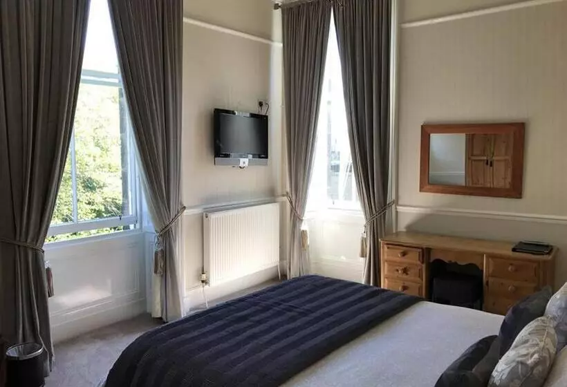 تختخواب و صبحانه Alba House