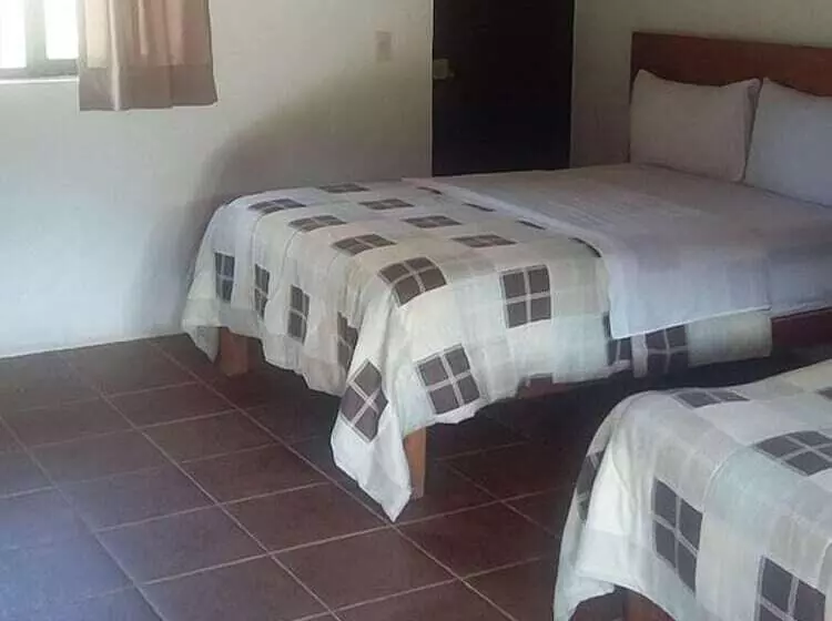 호텔 Cabañas El Fresno