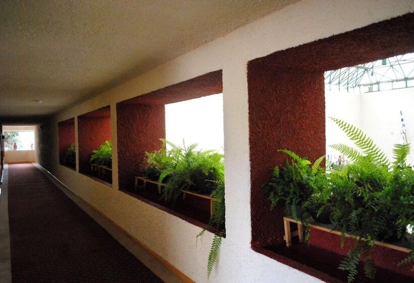 Отель Cantalagua Inn