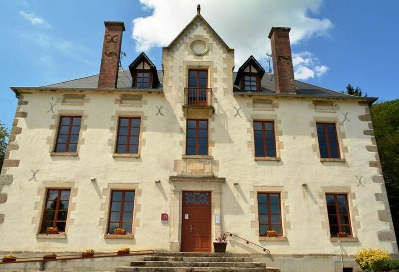 فندق Domaine De Chantemerle