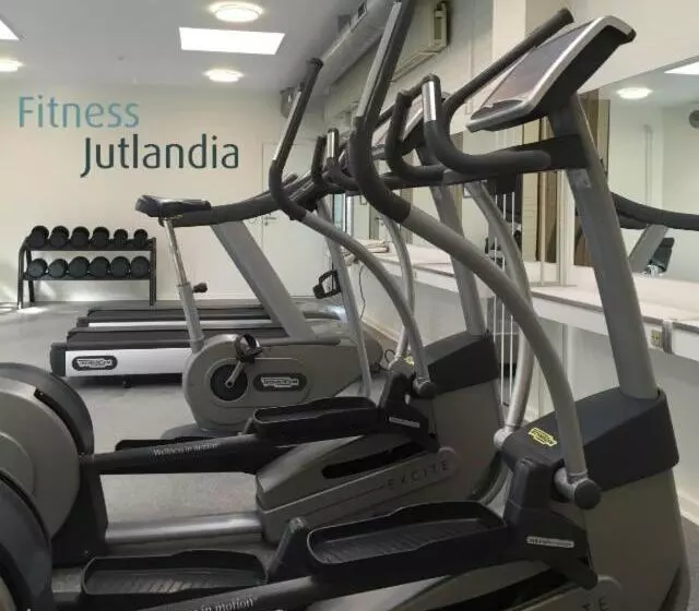 ホテル Harbour Living By Jutlandia Hostel Style