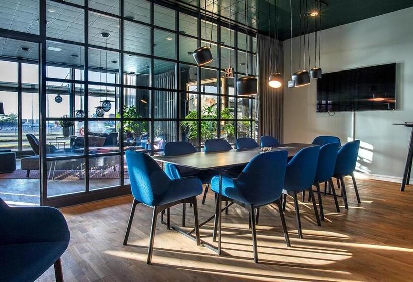 فندق Harbour Living By Jutlandia   Hostel Style