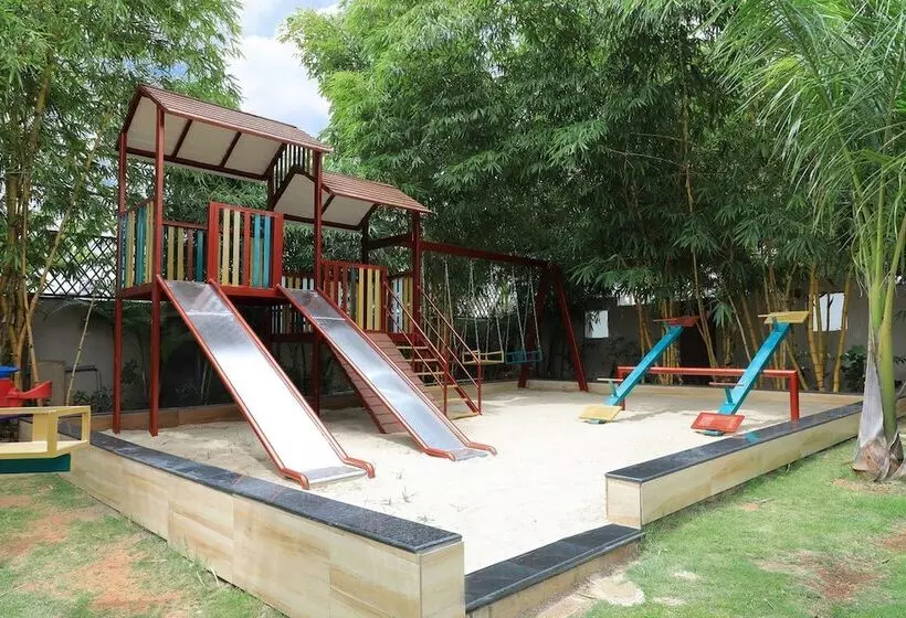 Hotel Jal Mahal Resort & Spa, Mysore