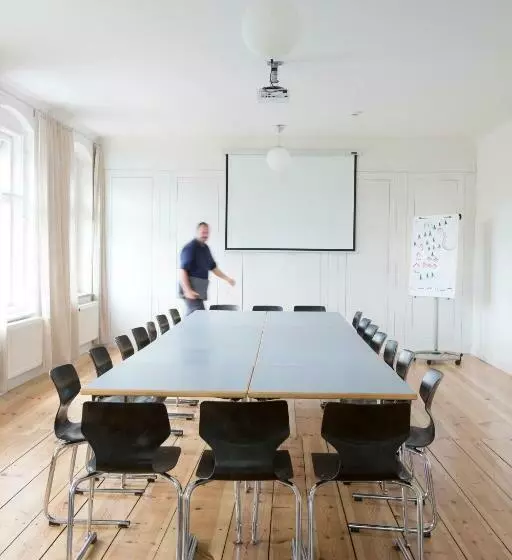 호텔 Jugendgästehaus Des Cvjm Berlin Kaulsdorf