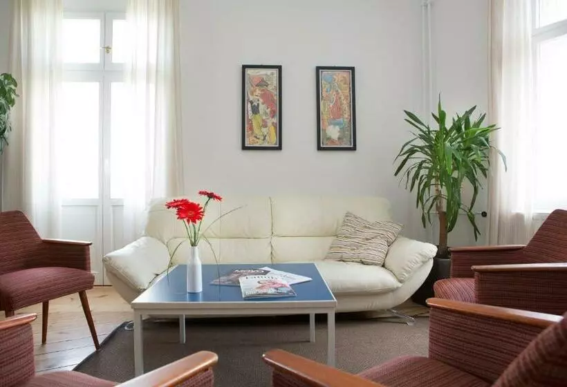 호텔 Jugendgästehaus Des Cvjm Berlin Kaulsdorf