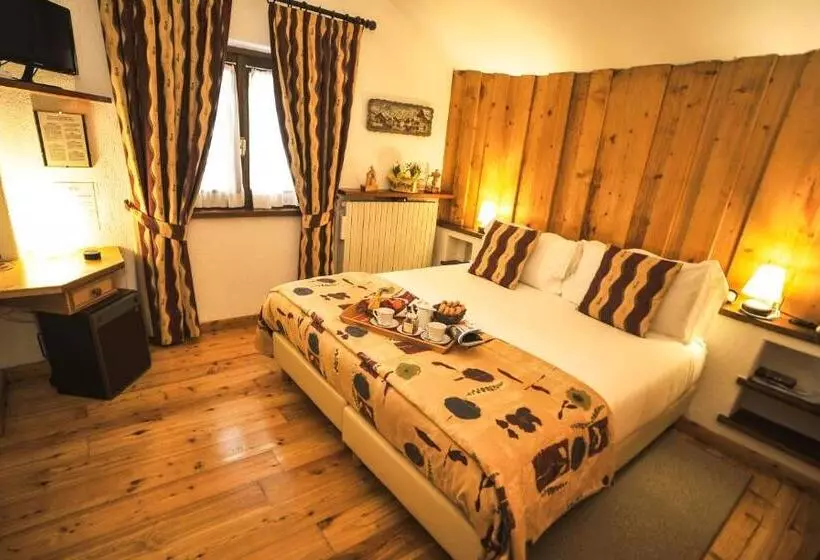 ホテル La Grange  Animal Chic