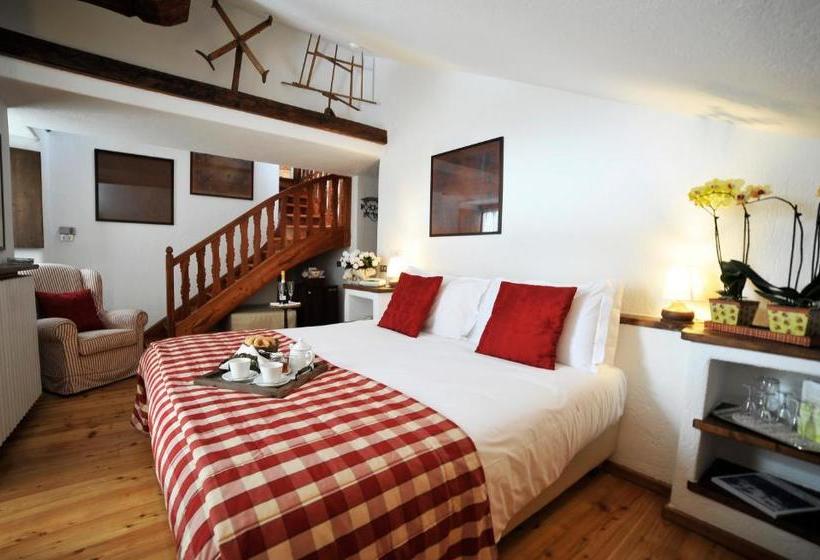 בית מלון כפרי La Grange Animal Chic