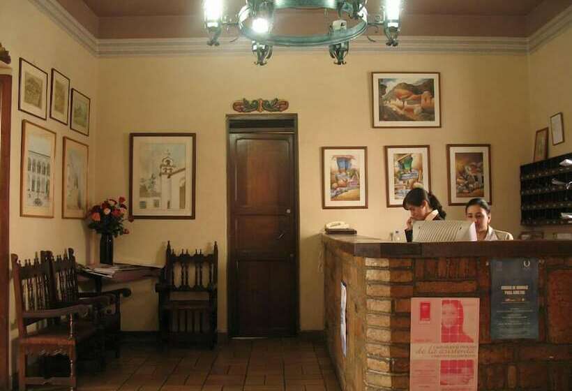 Hotel La Plazuela