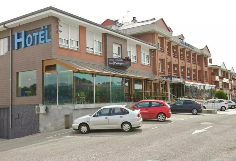 ホテル Los Pasiegos