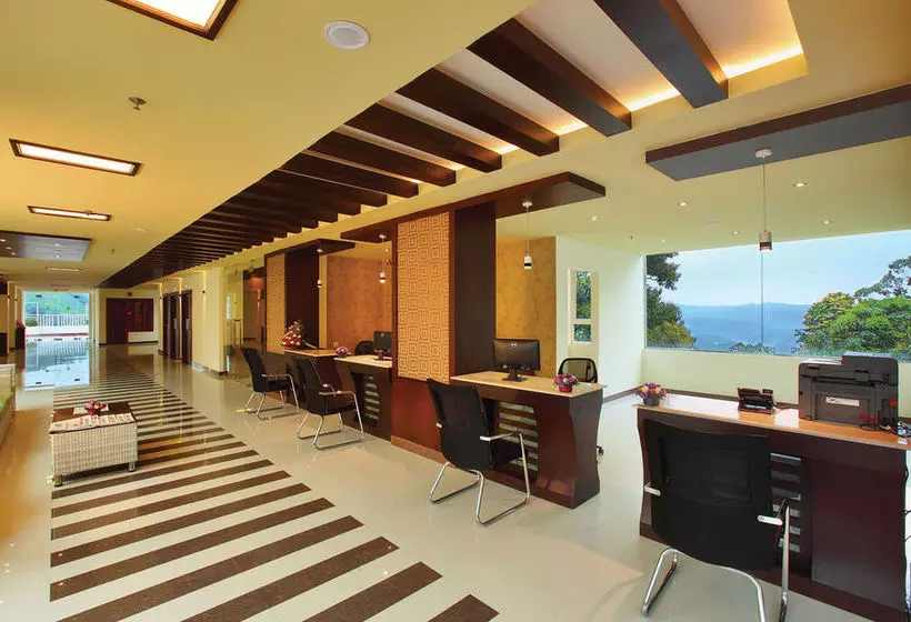 Hotel Gokulam Park Munnar