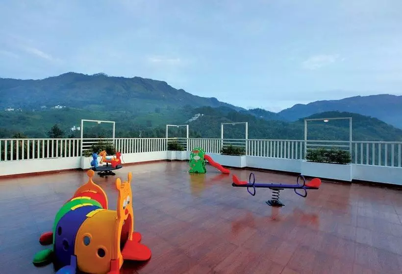 Hotel Gokulam Park Munnar